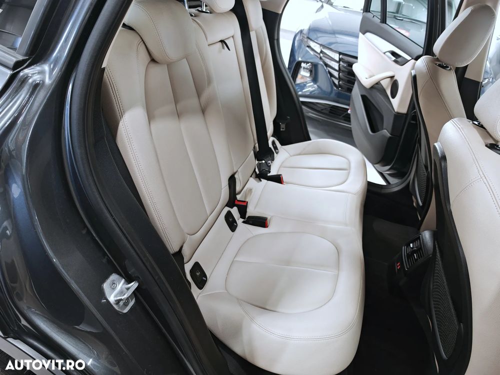 BMW X1 sDrive18d Aut. - 26