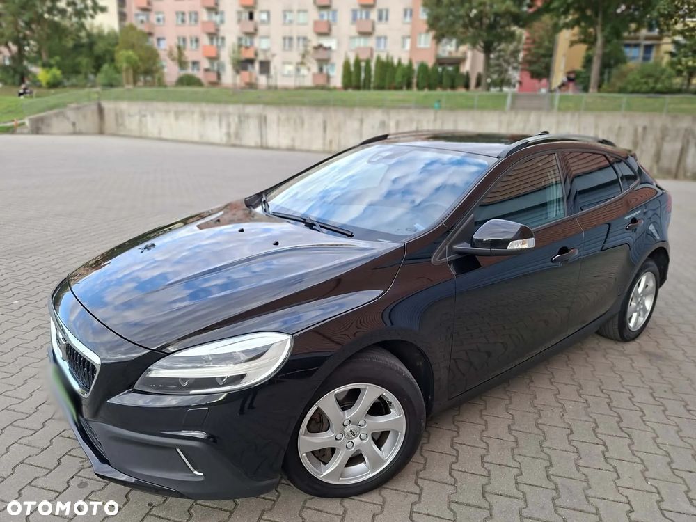 Volvo V40 Cross Country - 15