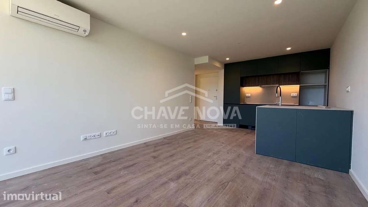T1 Novo c/ Lugar de Garagem em Mafamude (Gaiashopping) - Grande imagem: 2/27
