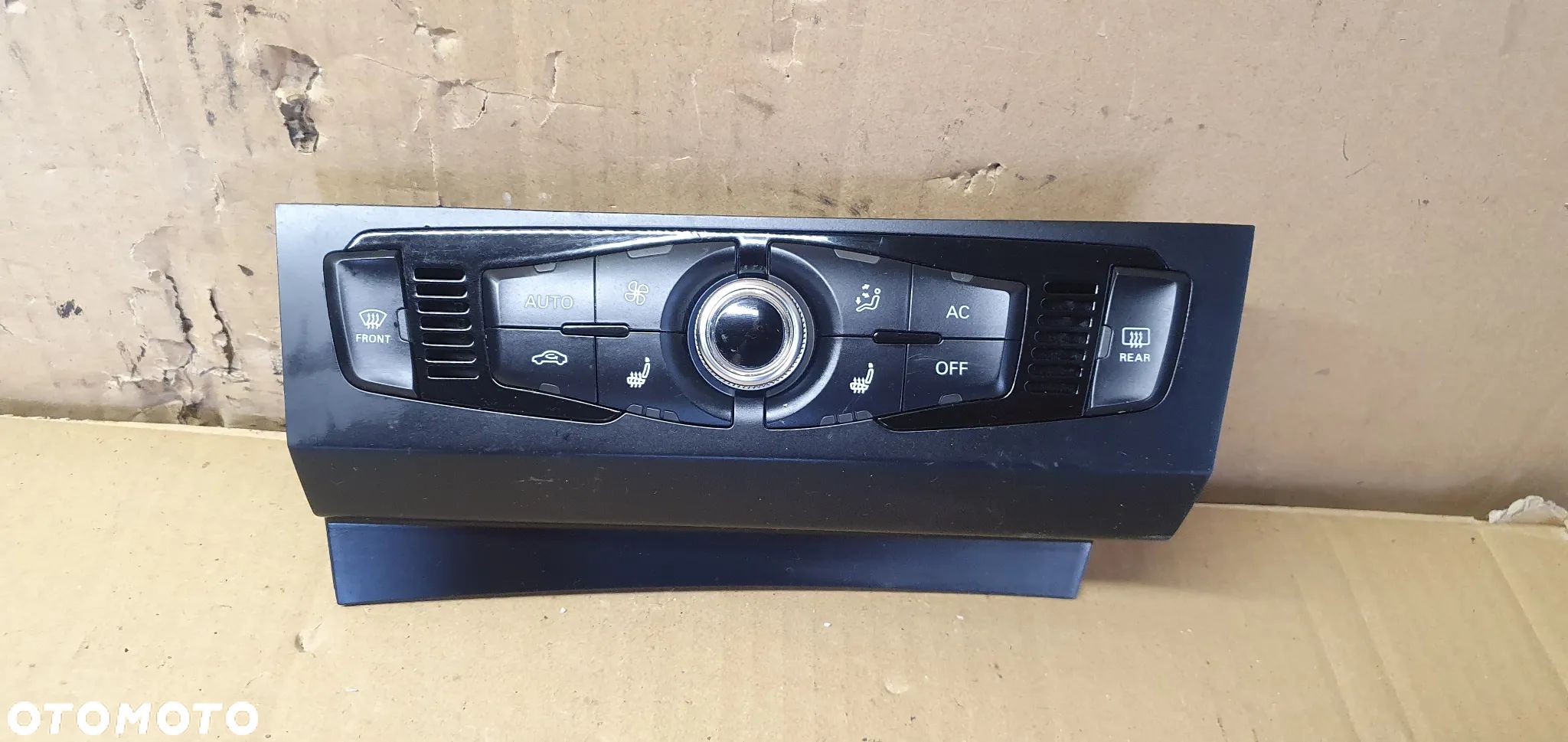 Panel nawiewu powietrza klimatyzacji klimatronic Audi A4 B8 A5 8K1820043R - 1