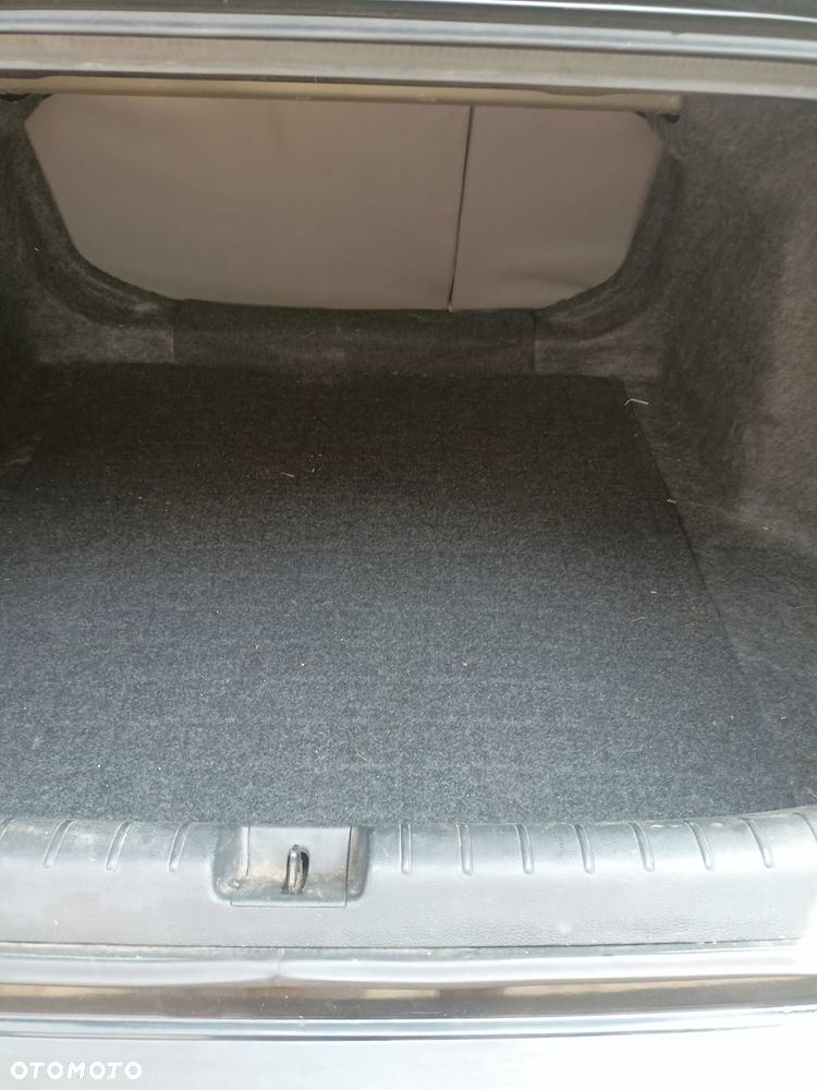 Honda Civic 1.5 i-VTEC Turbo CVT Sport - 11