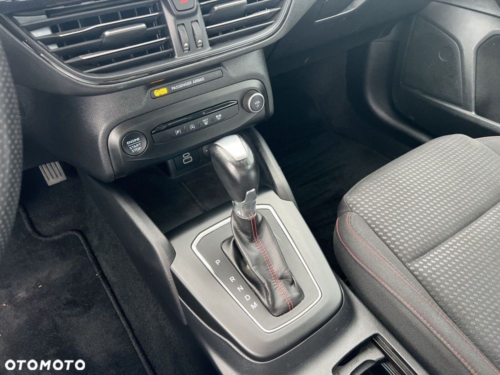 Ford Focus 1.0 EcoBoost mHEV ST-Line Design - 24