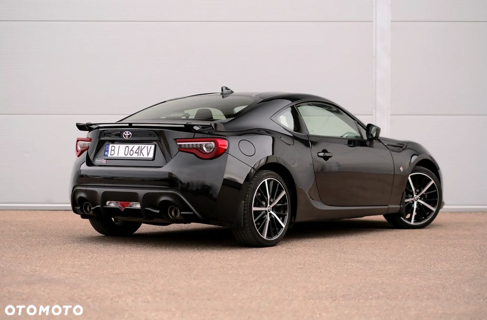 Toyota GT86 Pure - 4