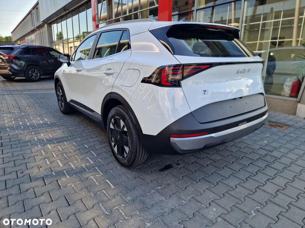 Kia Sportage 1.6 T-GDI Black Edition 2WD DCT - 6