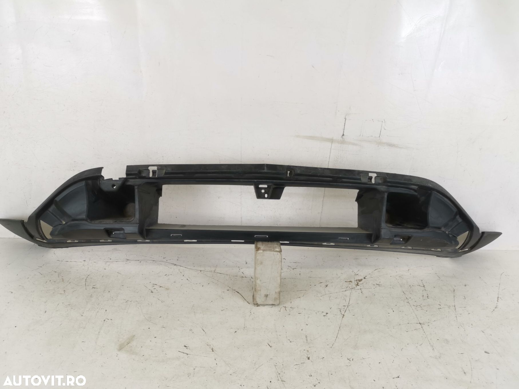 Suport Fusta Spoiler Bara Fata Mercedes-Benz  GLE Coupe C292 [2015 - 2 - 1