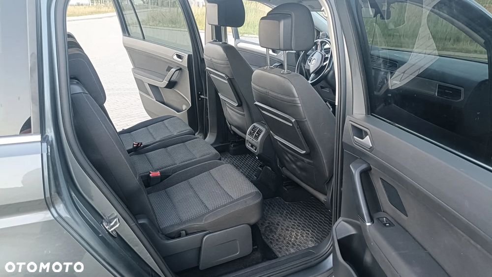 Volkswagen Touran 1.6 TDI BMT SCR Comfortline - 10
