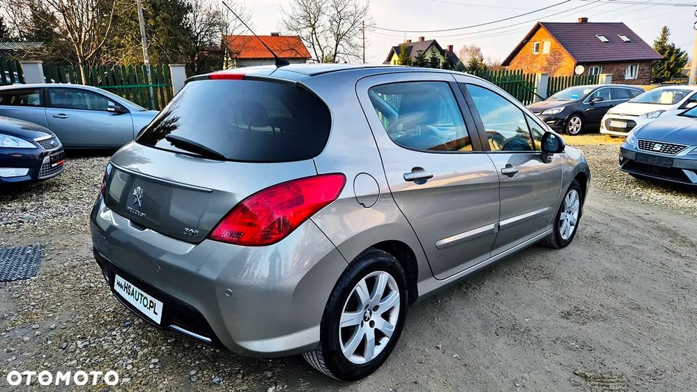 Peugeot 308 1.6 Premium Plus - 14