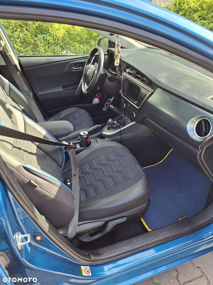 Toyota Auris - 9