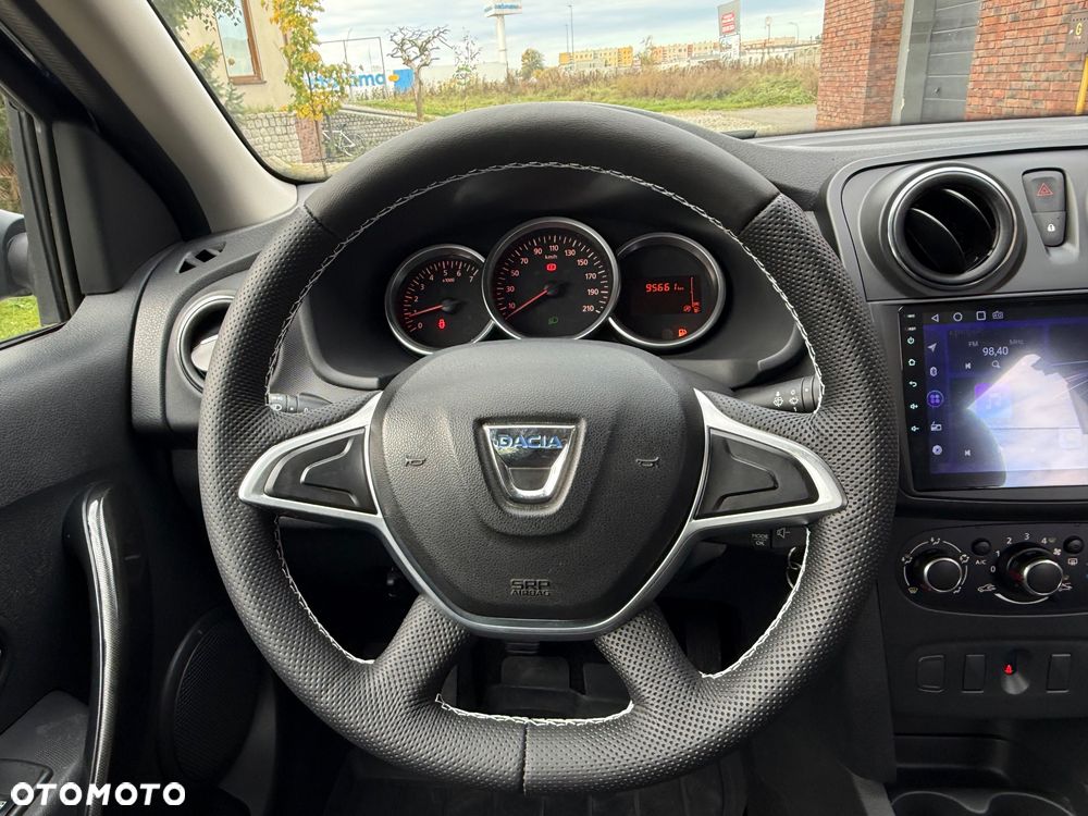 Dacia Logan TCe 90 (S&S) Comfort - 11