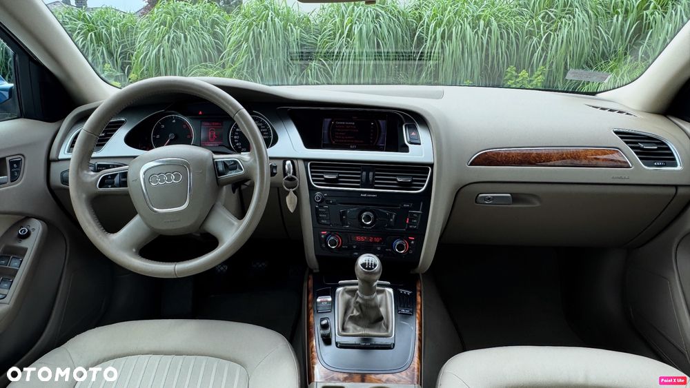Audi A4 Avant 2.0 TDI DPF Ambiente - 33