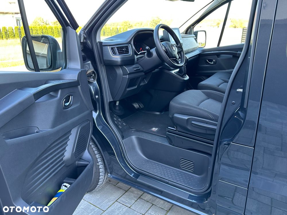 Renault Trafic SpaceClass 2.0 dCi Escapade EDC - 16