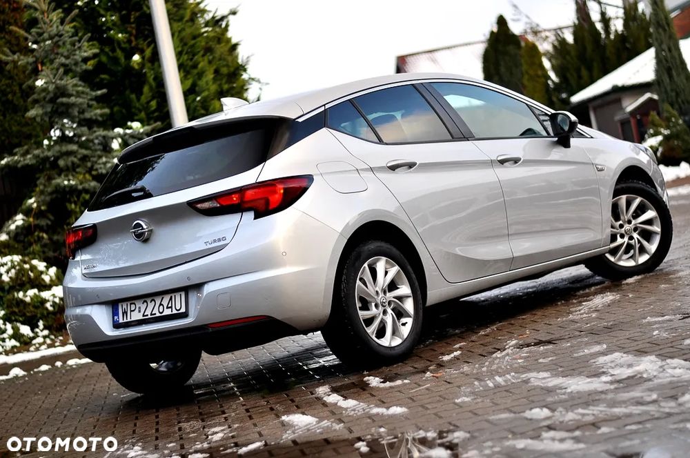 Opel Astra - 4
