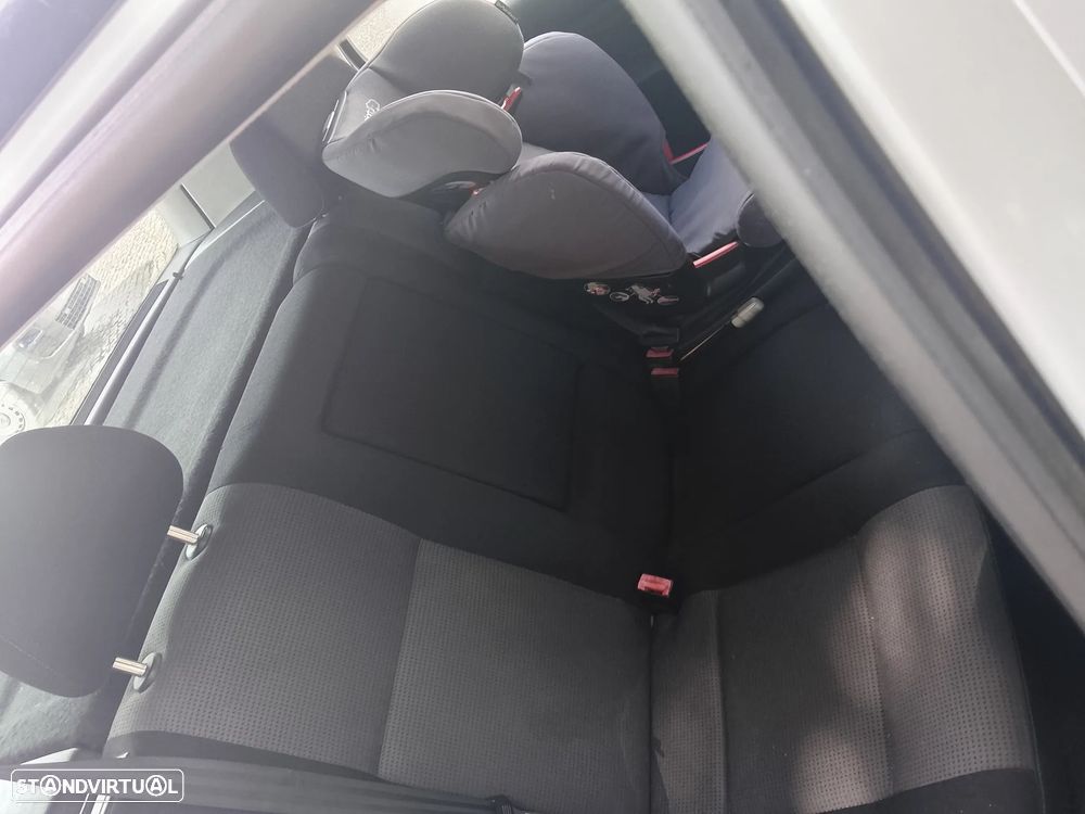 VW Golf 1.4i Confortline JE+AC - 5