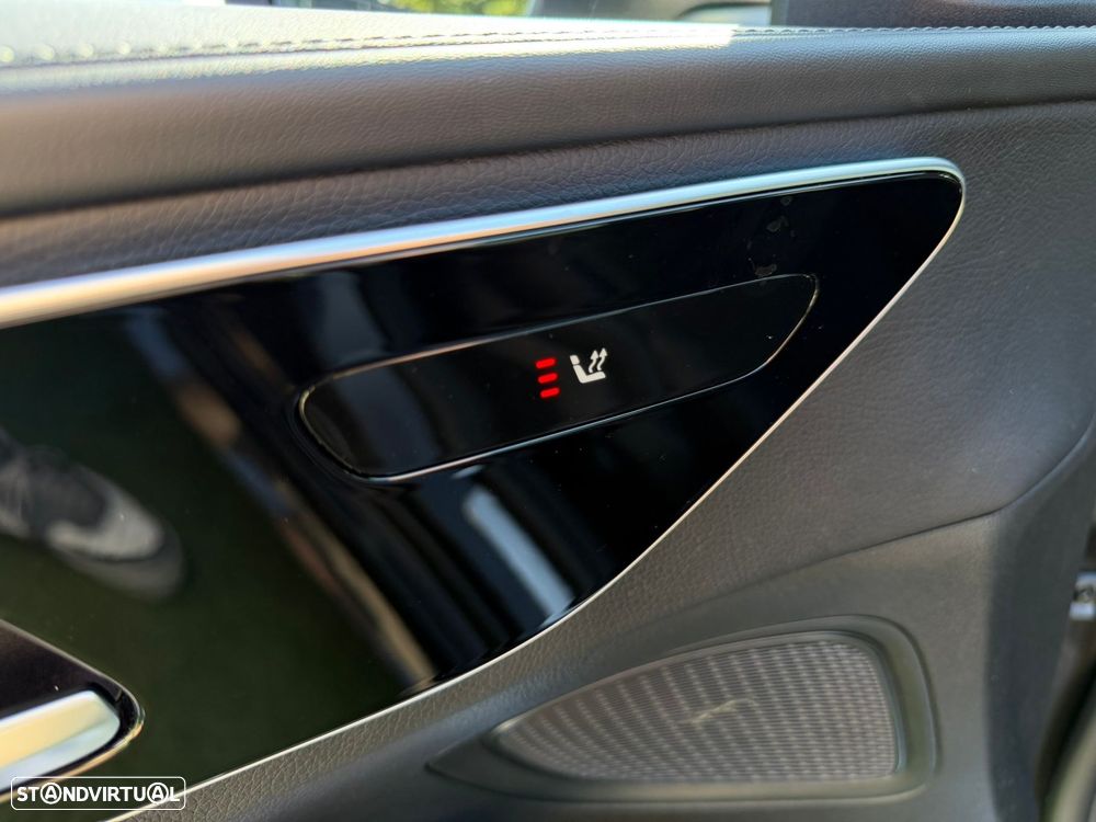 Mercedes-Benz C 300 e AMG Line - 17
