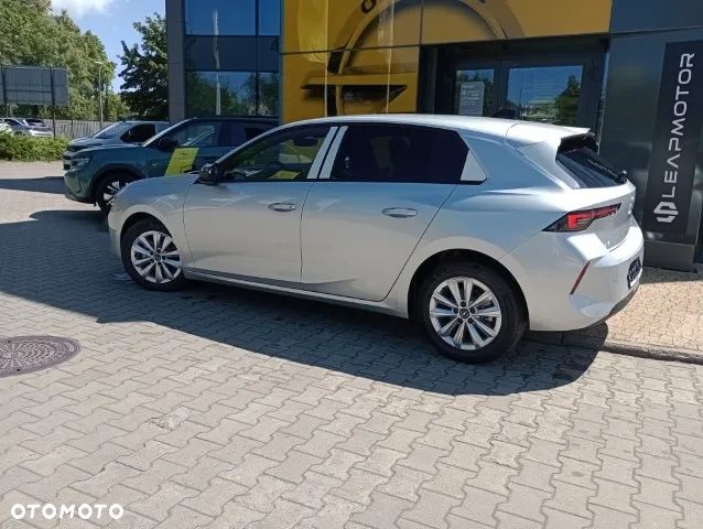 Opel Astra VI 1.2 T Edition S&S - 3