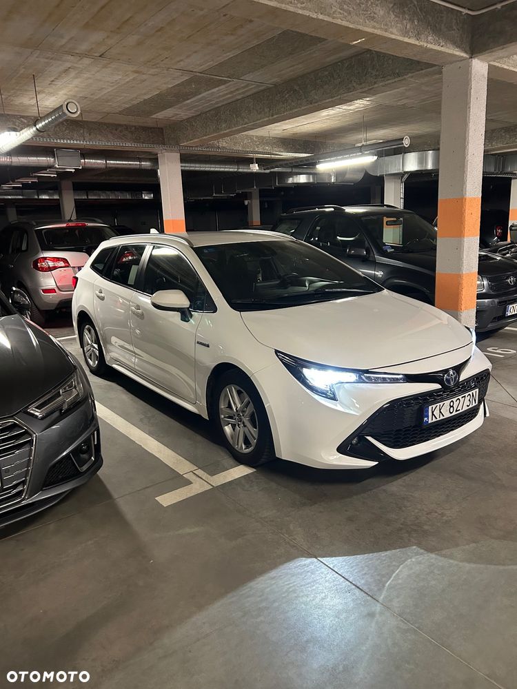 Toyota Corolla - 4