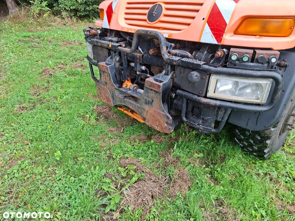 Mercedes-Benz Unimog - 3