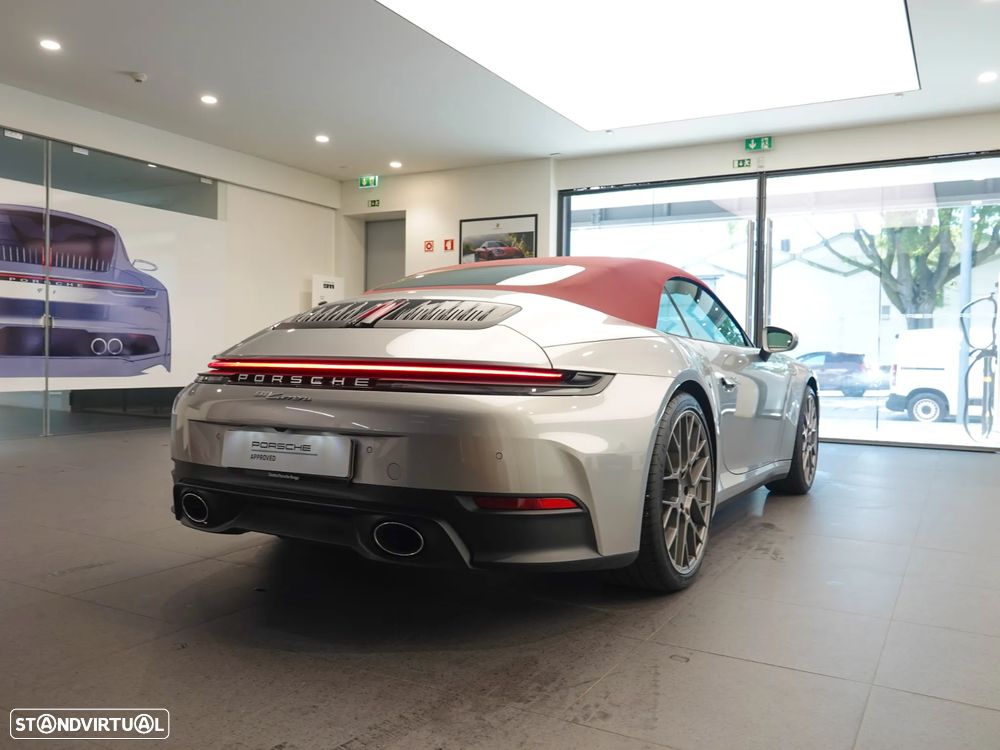 Porsche 911 Série F - 7