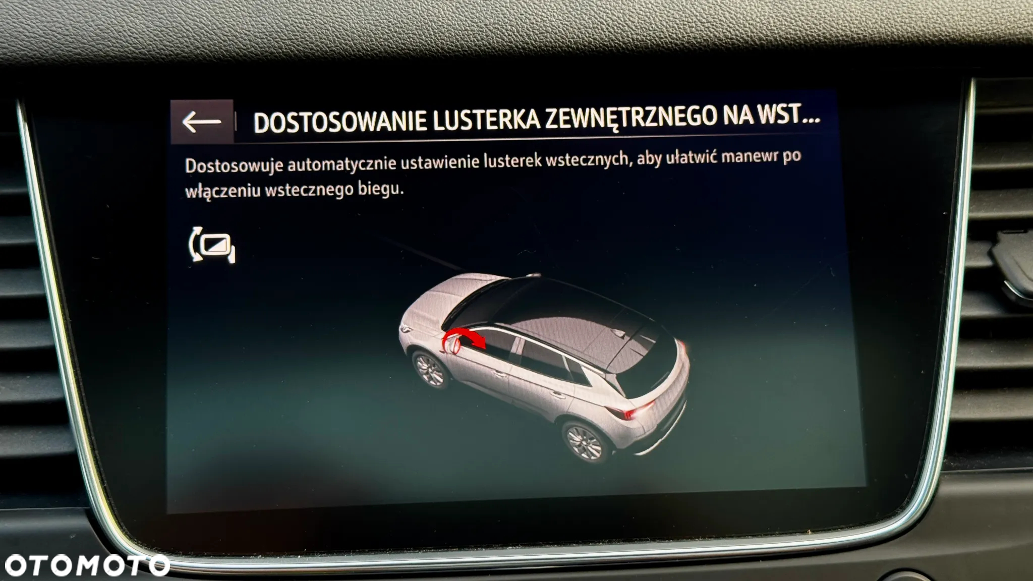 Opel Grandland X 1.2 Start/Stop Business Elegance - 26