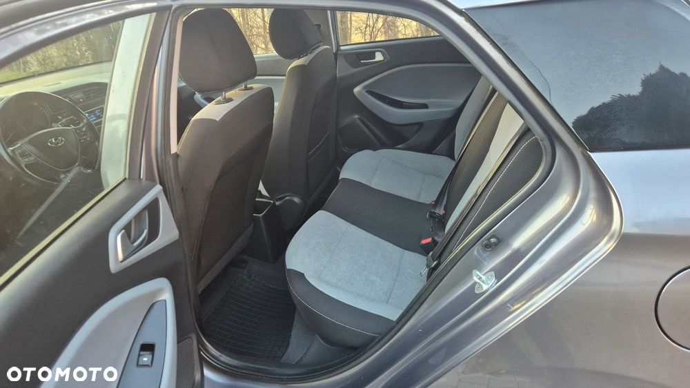 Hyundai i20 1.2 Intro Edition - 9