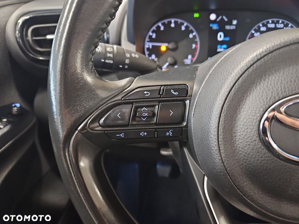 Toyota Yaris - 20