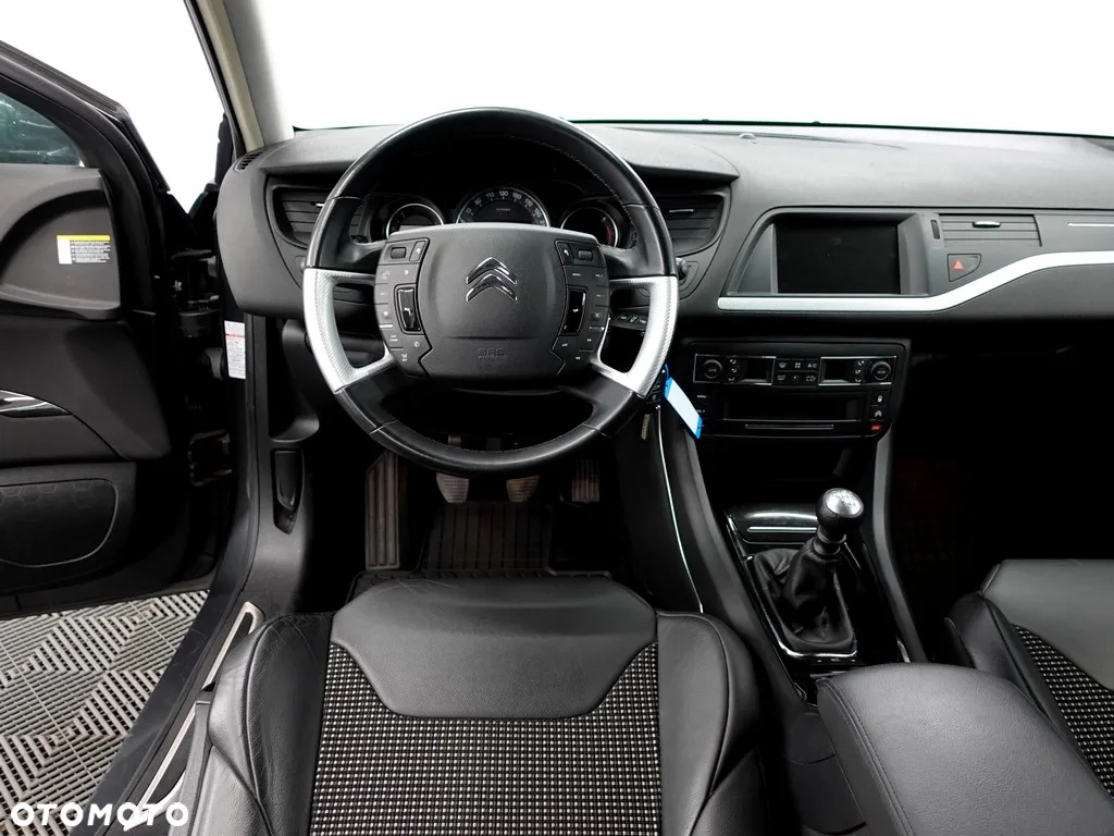 Citroën C5 2.0 HDi Exclusive - 6