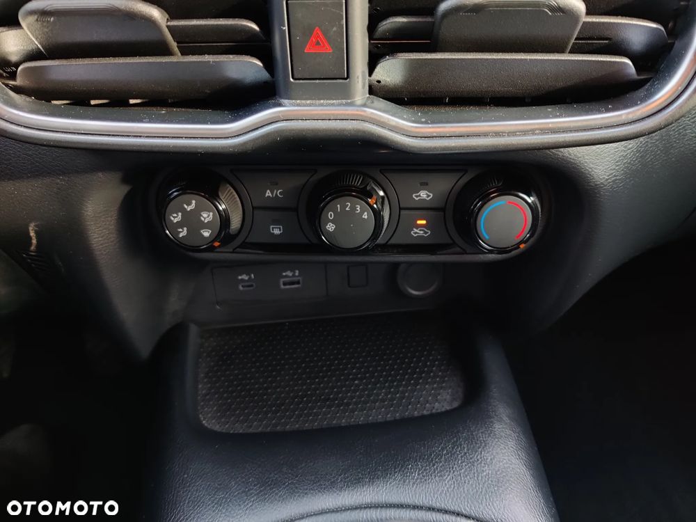 Nissan Juke 1.0 DIG-T Acenta - 12