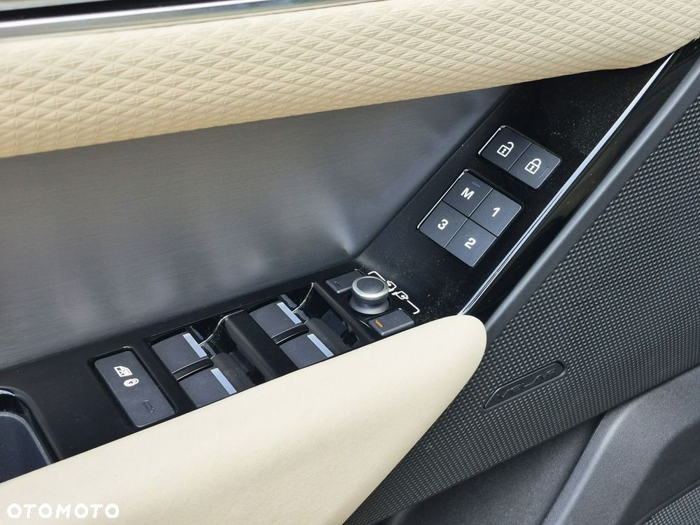 Land Rover Range Rover Velar - 19