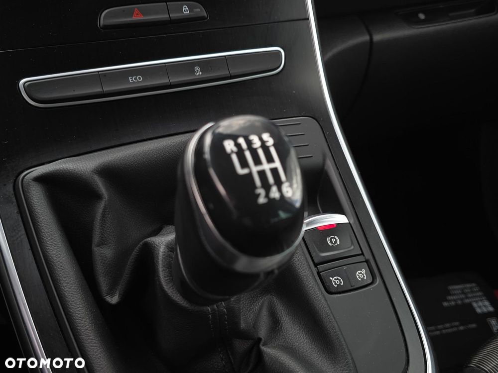 Renault Scenic 1.7 Blue dCi Zen - 21