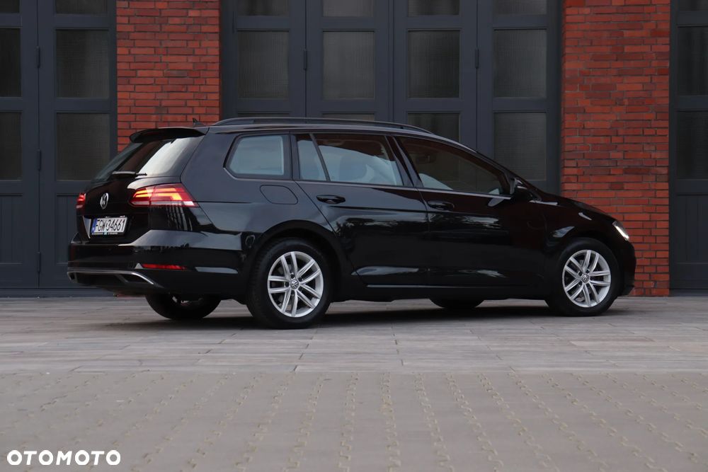 Volkswagen Golf Variant 2.0 TDI (BlueMotion Technology) DSG Highline - 13