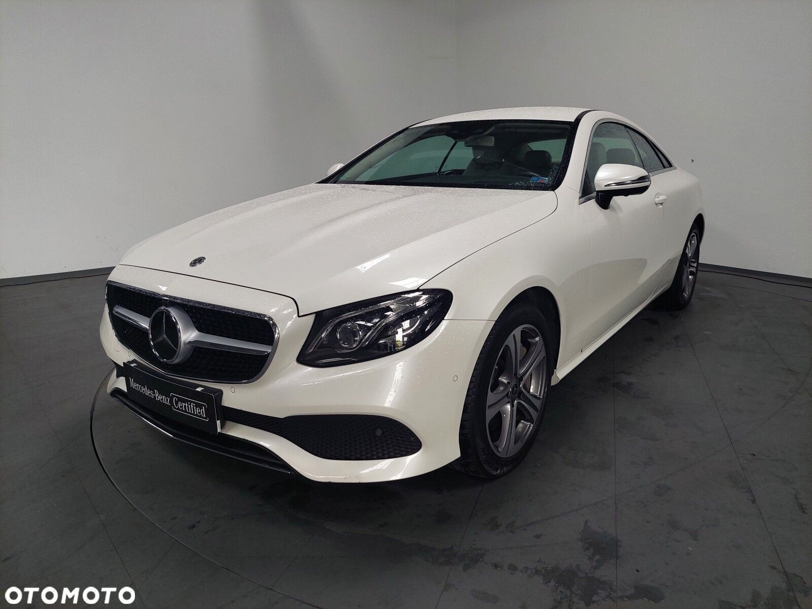 Mercedes-Benz Klasa E - 1