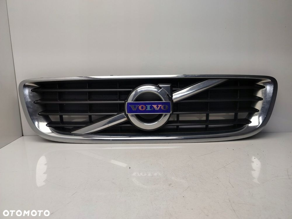 volvo v50 lift 07r- grill atrapa chłodnicy 31290537 - 1