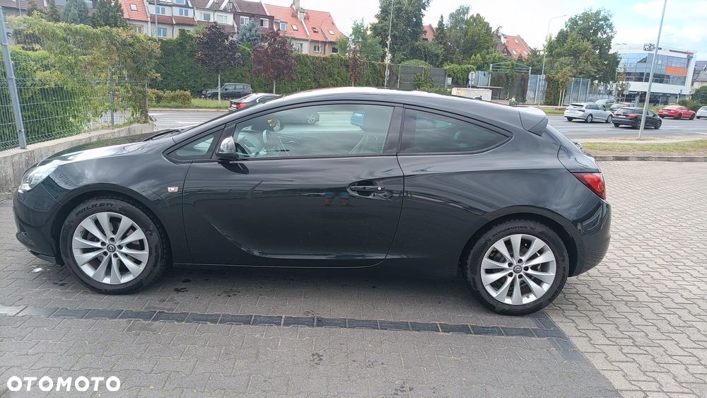 Opel Astra IV GTC 1.6 T SIDI Enjoy S&S - 3