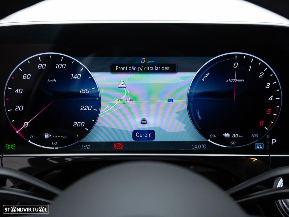 Mercedes-Benz E 300 de - 32