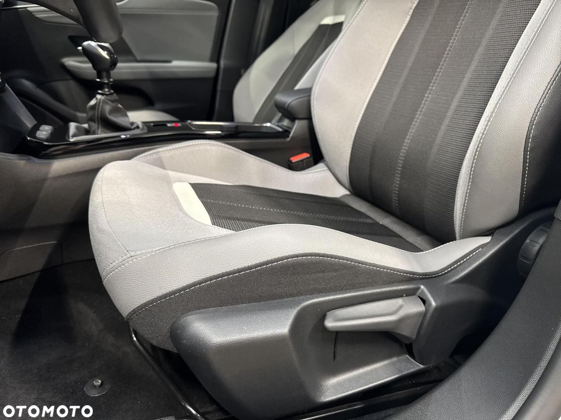 Opel Mokka - 12
