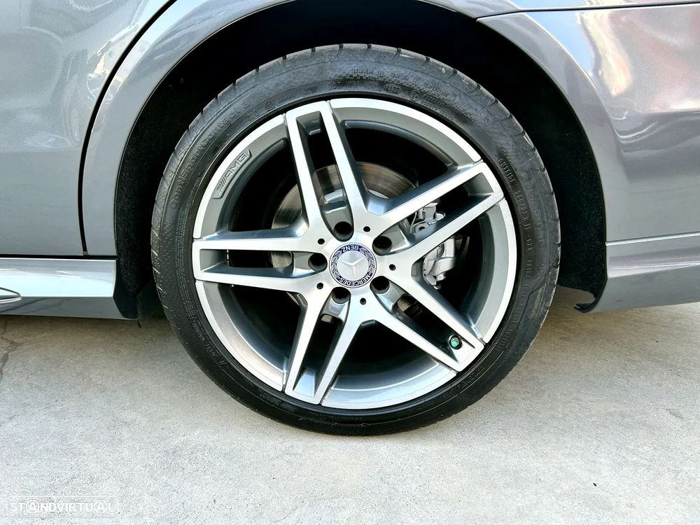 Mercedes-Benz E 300 Bluetec Hybrid Avantgarde - 35