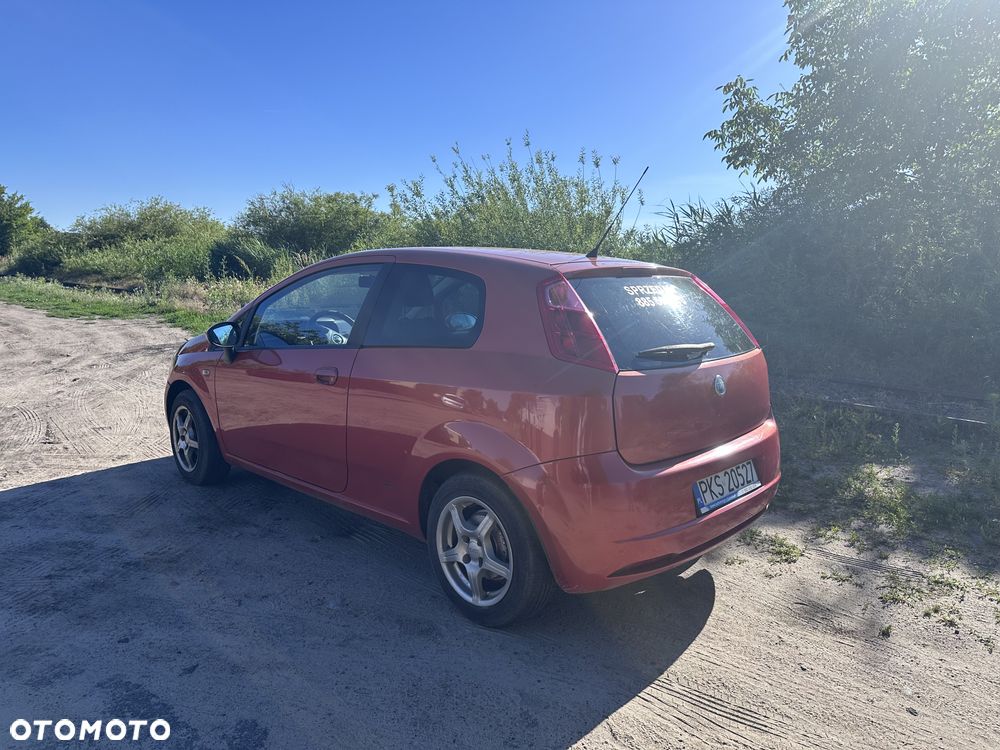 Fiat Grande Punto 1.4 8V Dynamic - 4