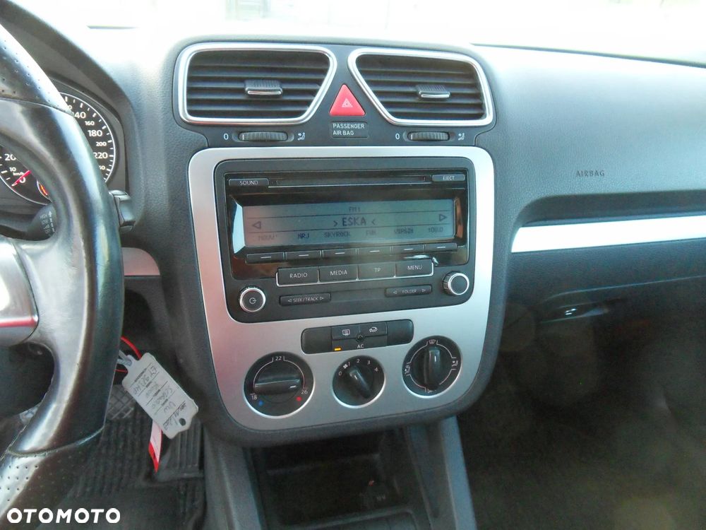 Volkswagen Scirocco 1.4 TSI Life - 17