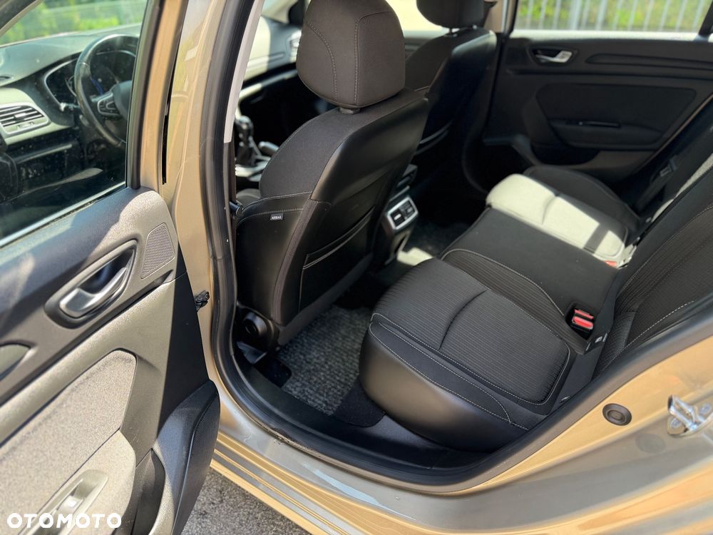 Renault Megane - 11