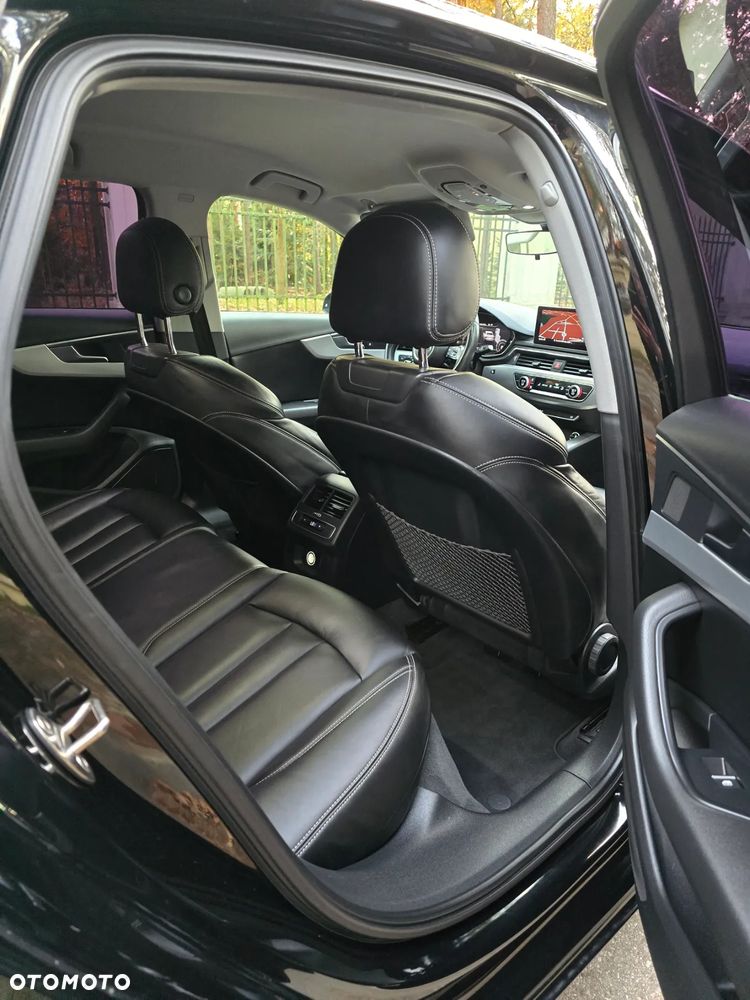 Audi A4 Limousine - 17