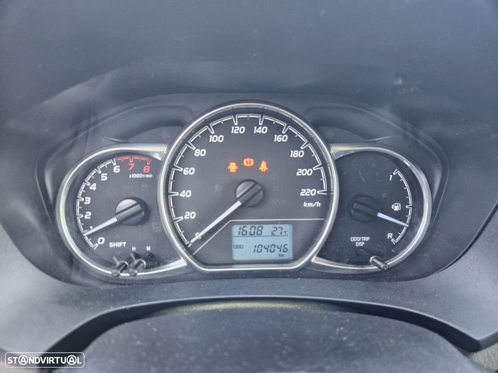Toyota Yaris 1.0 VVT-i Comfort Plus - 28