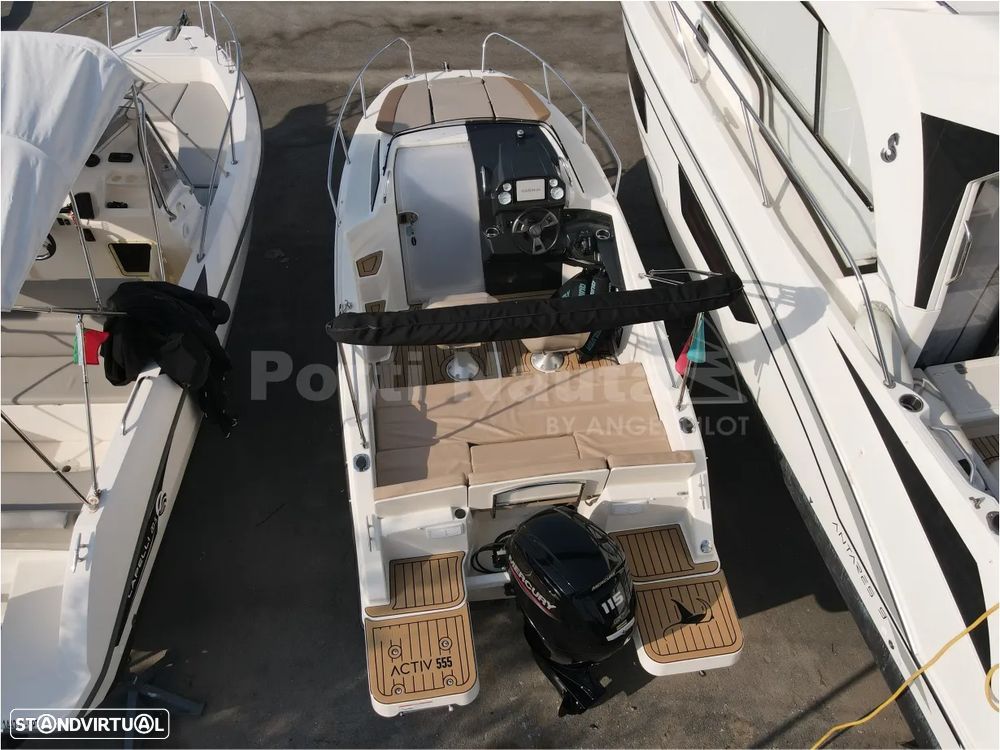 Quicksilver Activ 555 Cabin - 8