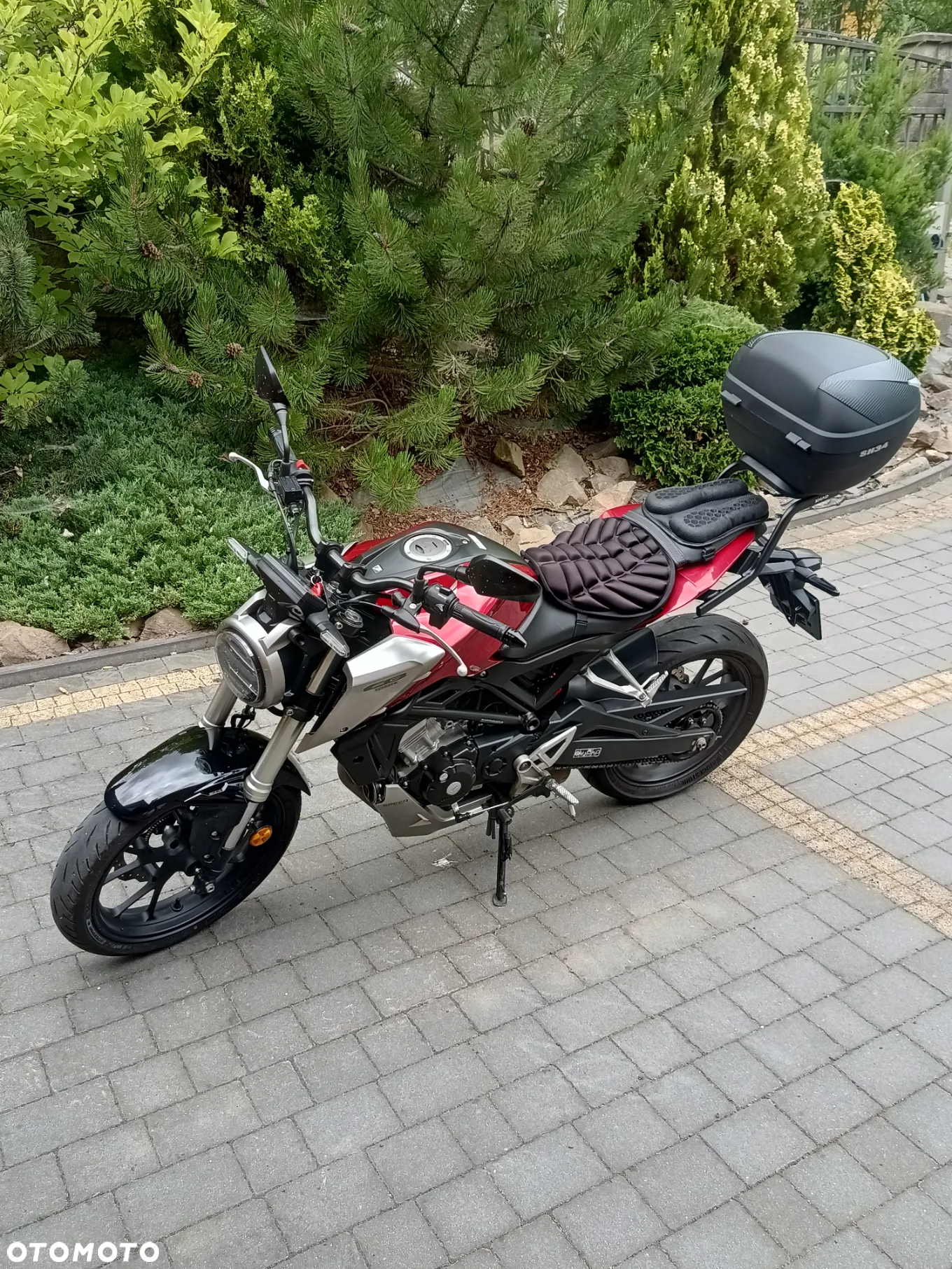 Honda CB - 8