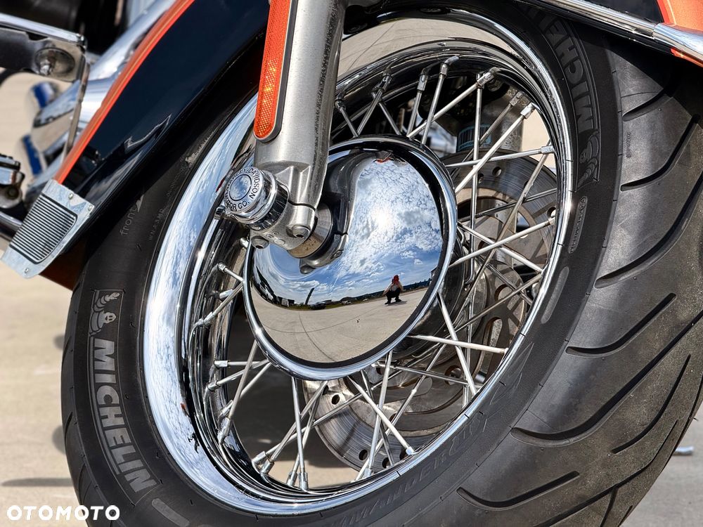 Harley-Davidson Softail Heritage Classic - 26