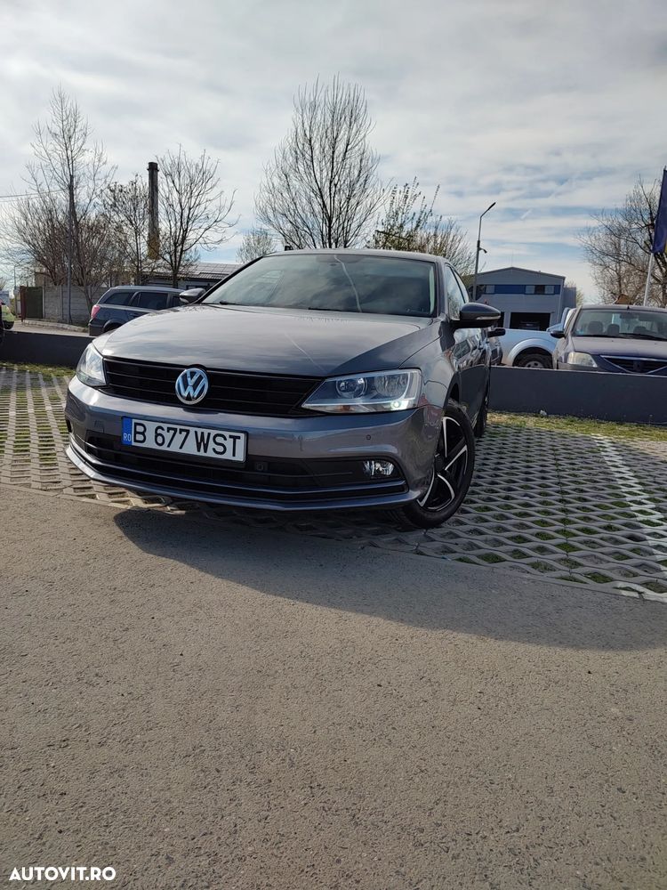 Volkswagen Jetta 1.2 TSI Comfortline - 4