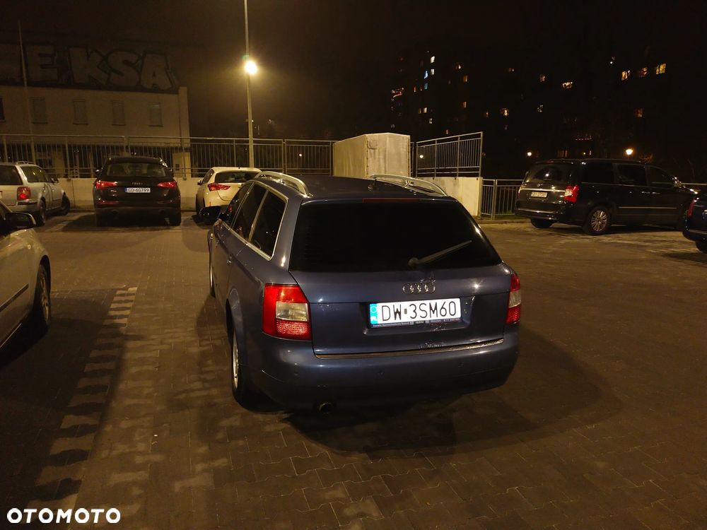 Audi A4 Avant - 6
