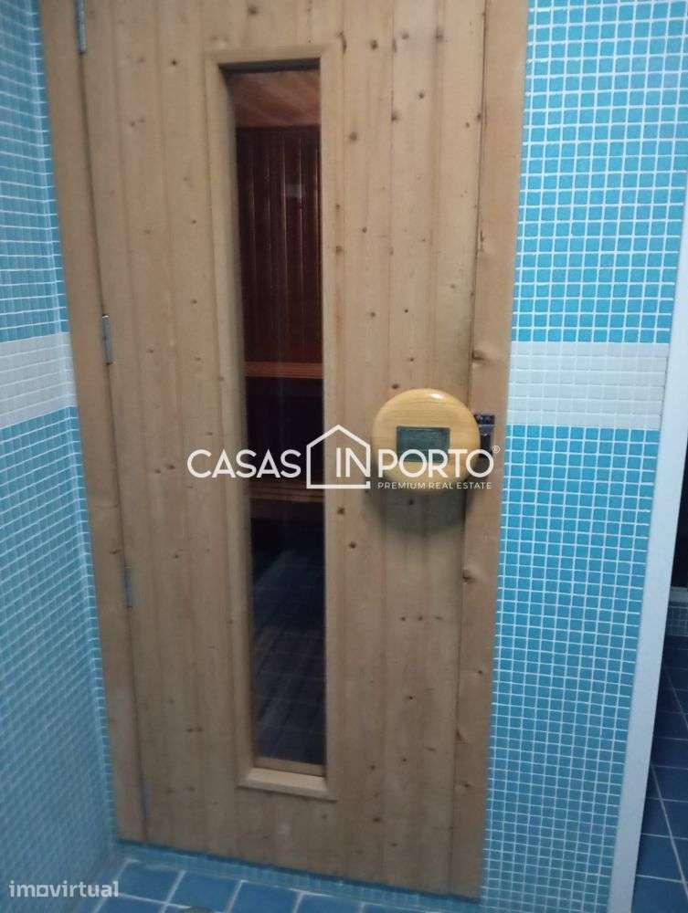 Apartamento T2 em Condomínio Fechado de Luxo com piscina - Grande imagem: 3/33
