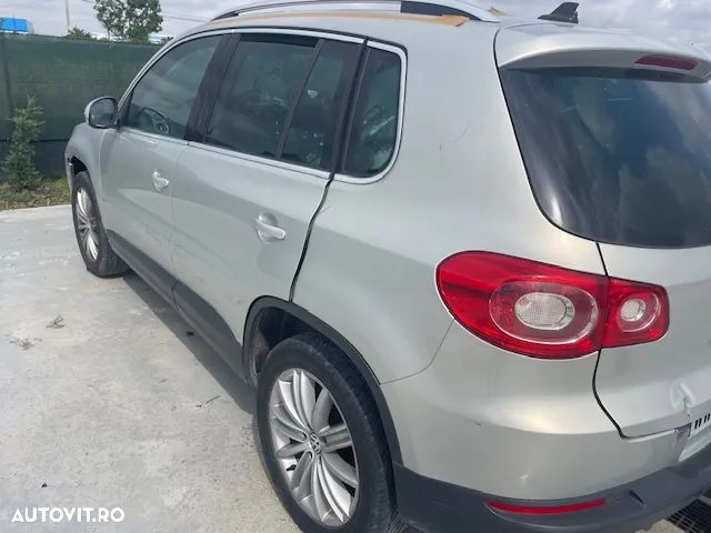 Dezmembrez Volkswagen Tiguan 2.0 CFFB - 2