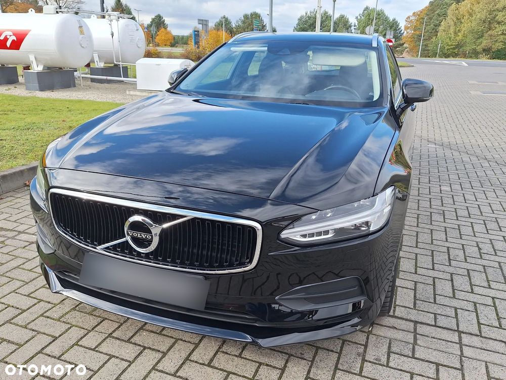 Volvo V90 D4 Geartronic Momentum Pro - 24
