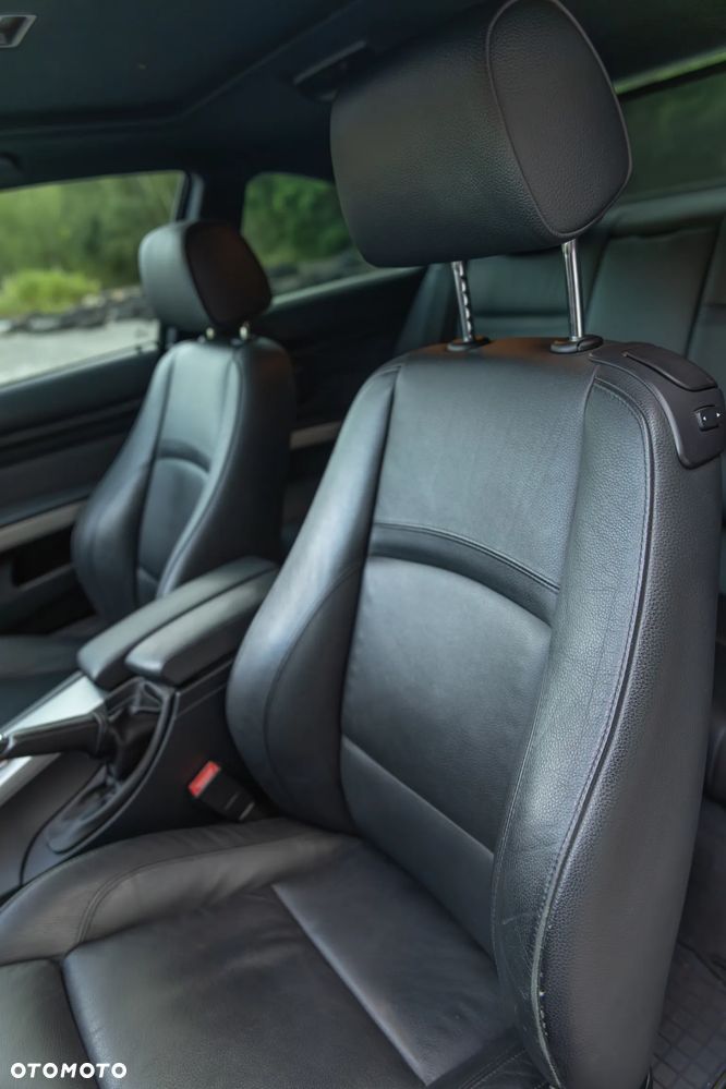 BMW Seria 3 - 24